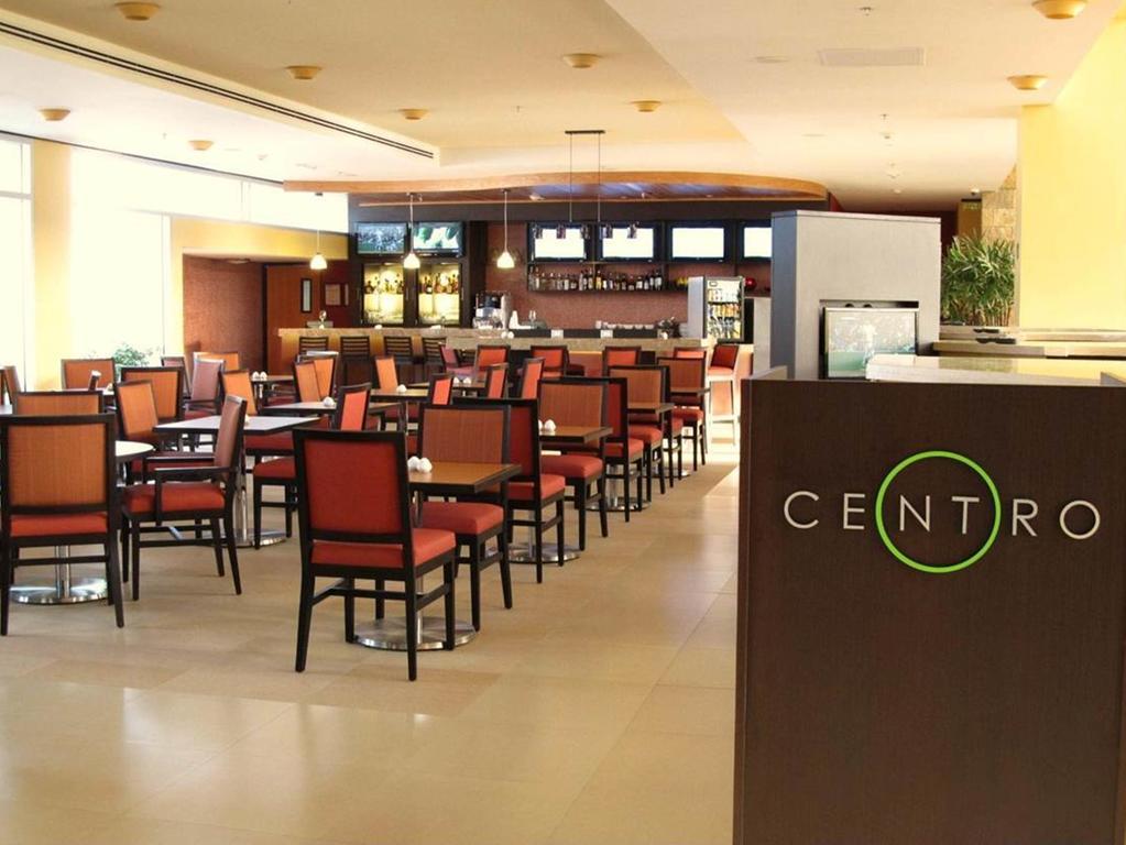 Courtyard By Marriott Leon At The Poliforum Eksteriør billede
