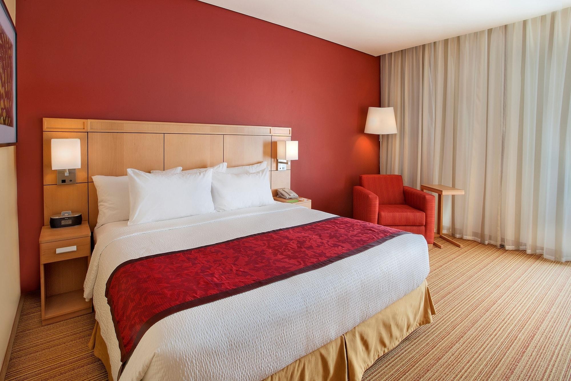 Courtyard By Marriott Leon At The Poliforum Eksteriør billede