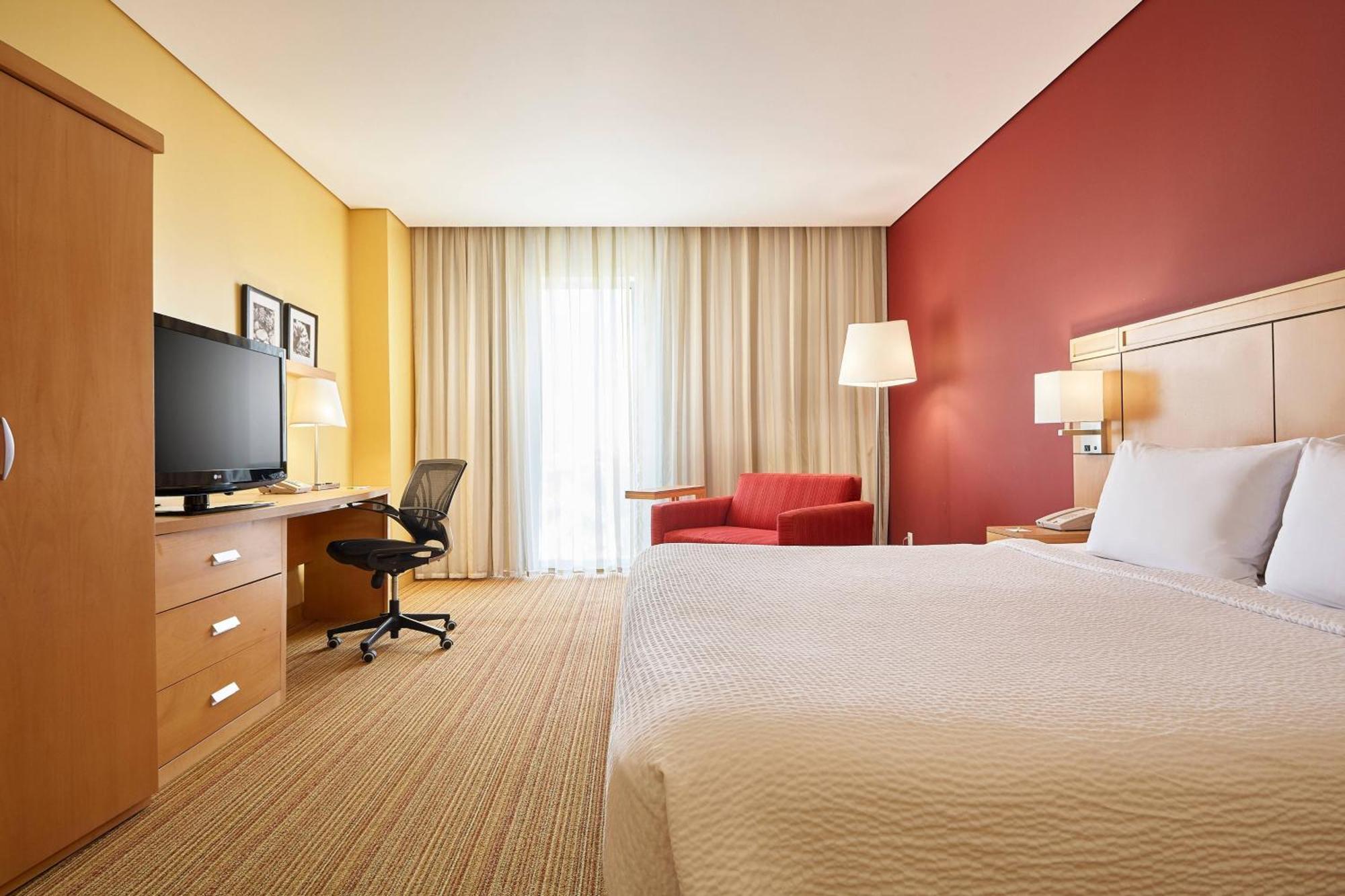 Courtyard By Marriott Leon At The Poliforum Eksteriør billede